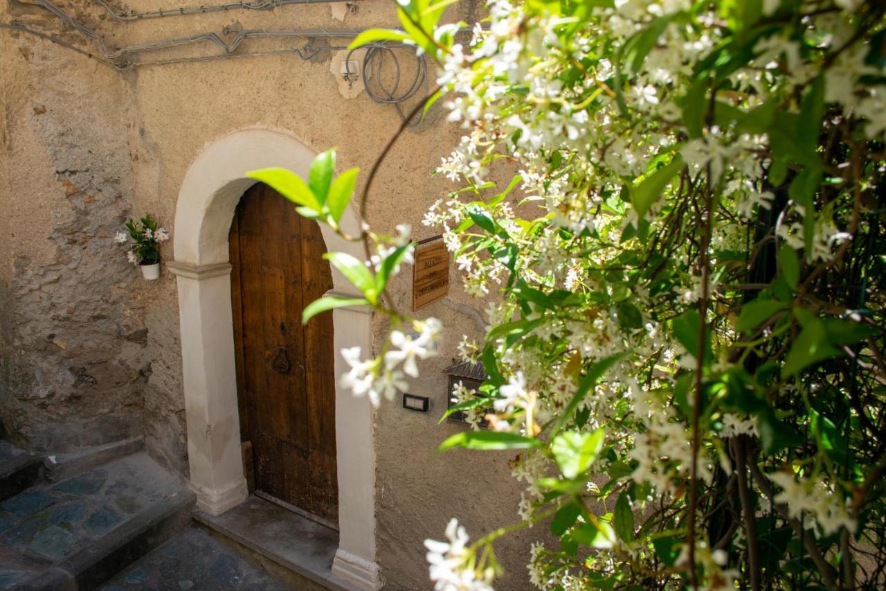 Villa Palazzo Del Diplomatico Belmonte Calabro Exterior foto